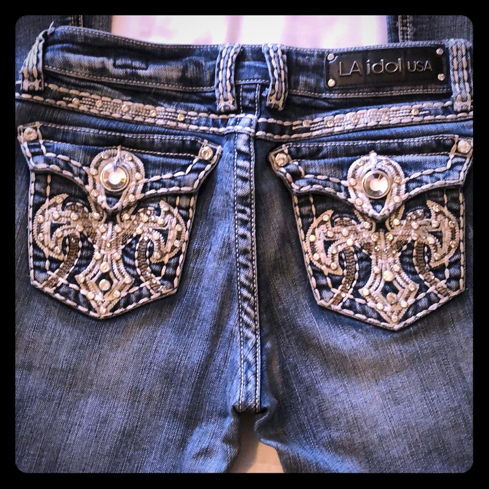 LA IDOL JEANS SIZE 5 great condition
